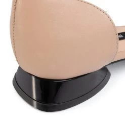 Gino Rossi Γυναίκες Κλειστά Παπούτσια Κλειστά παπούτσια Adora DAK078-DC3-0900-1700-0 Μπεζ -Gino Rossi Εκπτώσεις unnamed file 2058